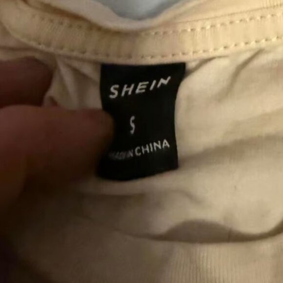 SHEIN Beige Brooklyn Graphic Tee - Picture 2 of 3